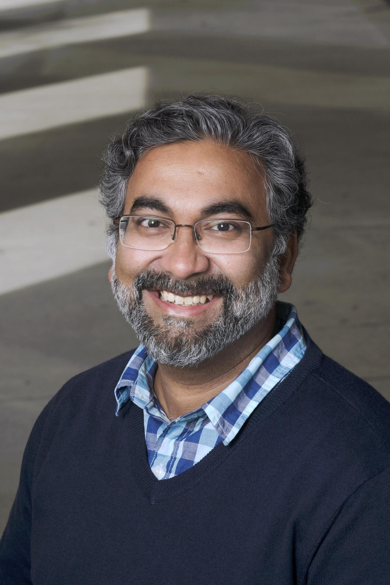 Dr. Parag Chitnis